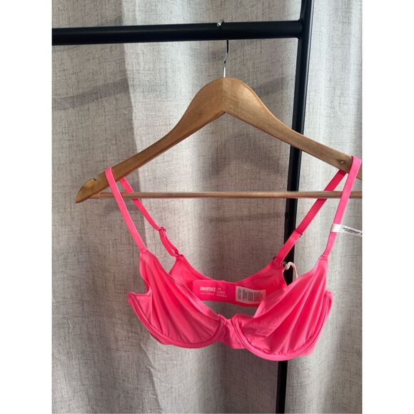 Aerie Smoothez T-Shirt Bra‎ 34C Neon Pink Underwire Full Coverage NWT - Picture 1 of 5
